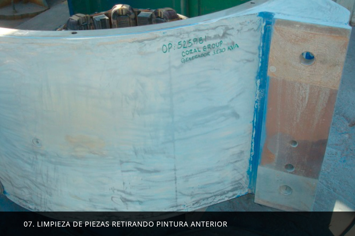 Limpieza de piezas retirando pintura anterior